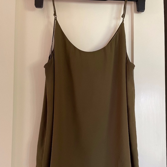 Babaton Green tank top - Size Medium - Picture 3 of 3